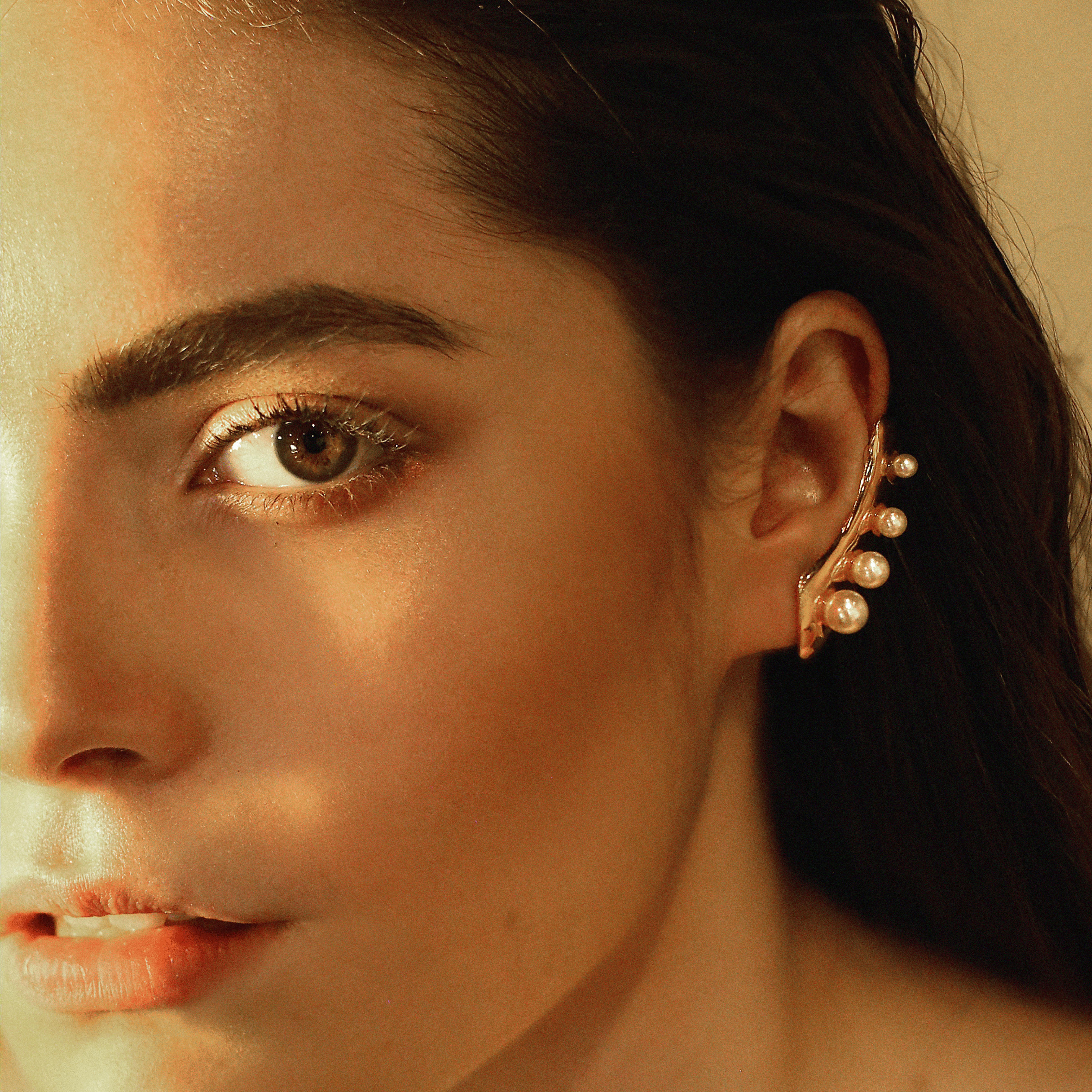 Aretes Earcuff perlas